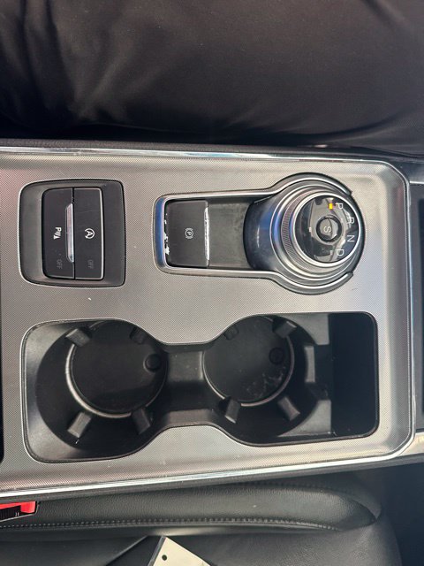 Used 2022 Ford Edge Titanium AWD/4WD image 24