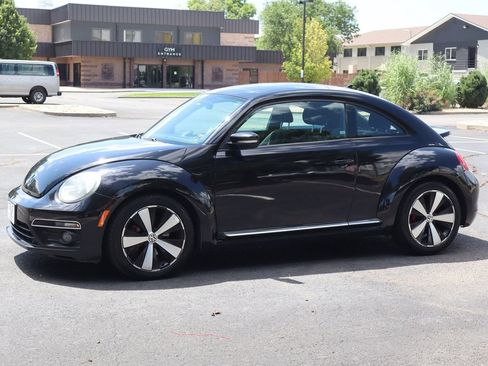 Used 2013 Volkswagen Beetle 2.0T FWD image 10