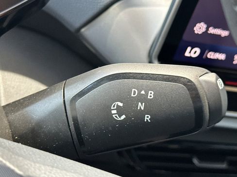 New 2026 Volkswagen ID.4 Pro RWD image 19