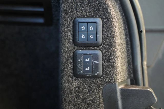 Used 2021 Land Rover Range Rover HSE AWD/4WD image 23