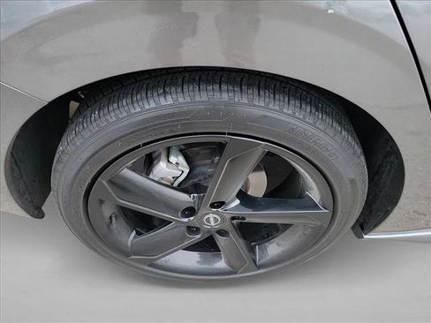 Used 2024 Nissan Sentra SR image 11