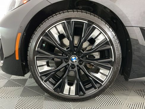 Certified 2025 BMW 430i w/ Premium Package image 33