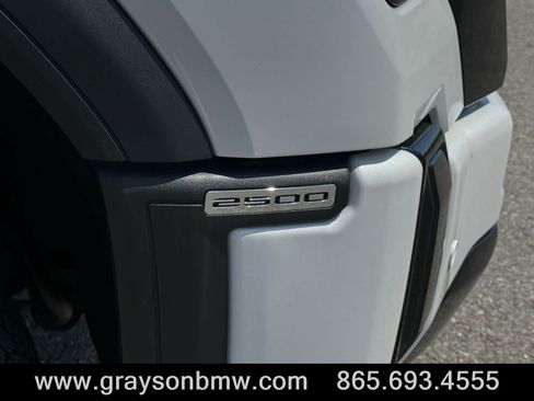 Used 2025 GMC Sierra 2500 Denali Ultimate AWD/4WD image 12