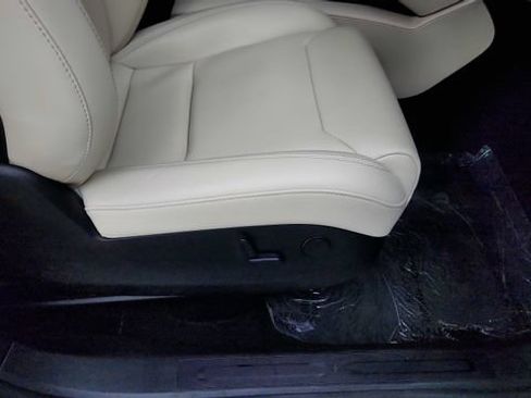Used 2018 Tesla Model X 75D AWD/4WD image 39