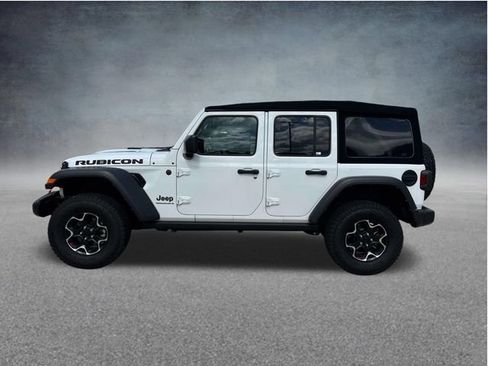 Used 2023 Jeep Wrangler Unlimited Rubicon w/ Cold Weather Group AWD/4WD image 7