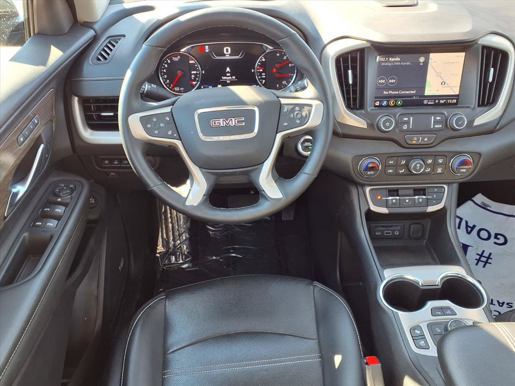Used 2023 GMC Terrain Denali w/ Black Diamond Edition AWD/4WD image 3