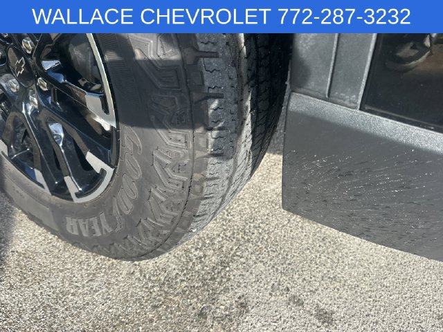 Used 2025 Chevrolet Traverse Z71 w/ Driver Confidence Package AWD/4WD image 12