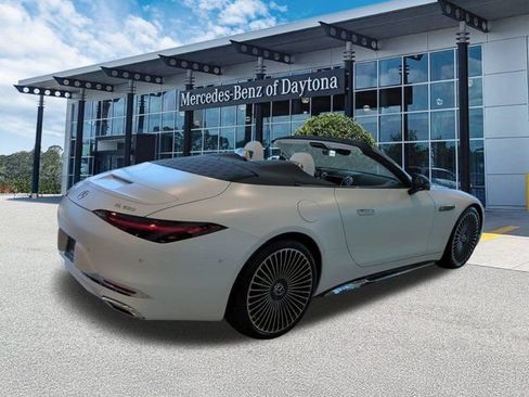 New 2026 Mercedes-Benz Maybach SL 680 image 4