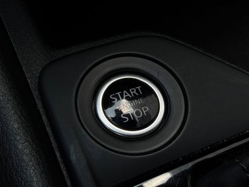 Used 2025 Nissan Sentra S FWD image 22
