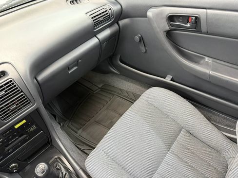 Used 1991 Toyota Celica ST FWD image 26