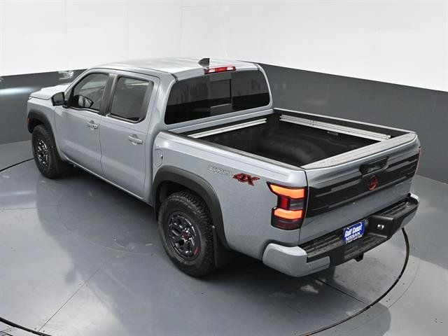Used 2025 Nissan Frontier PRO-4X w/ Pro Convenience Package AWD/4WD image 35
