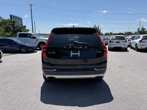 Used 2017 Volvo XC90 T8 Inscription w/ Vision Package AWD/4WD image 5