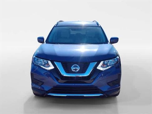 Used 2019 Nissan Rogue SV image 14