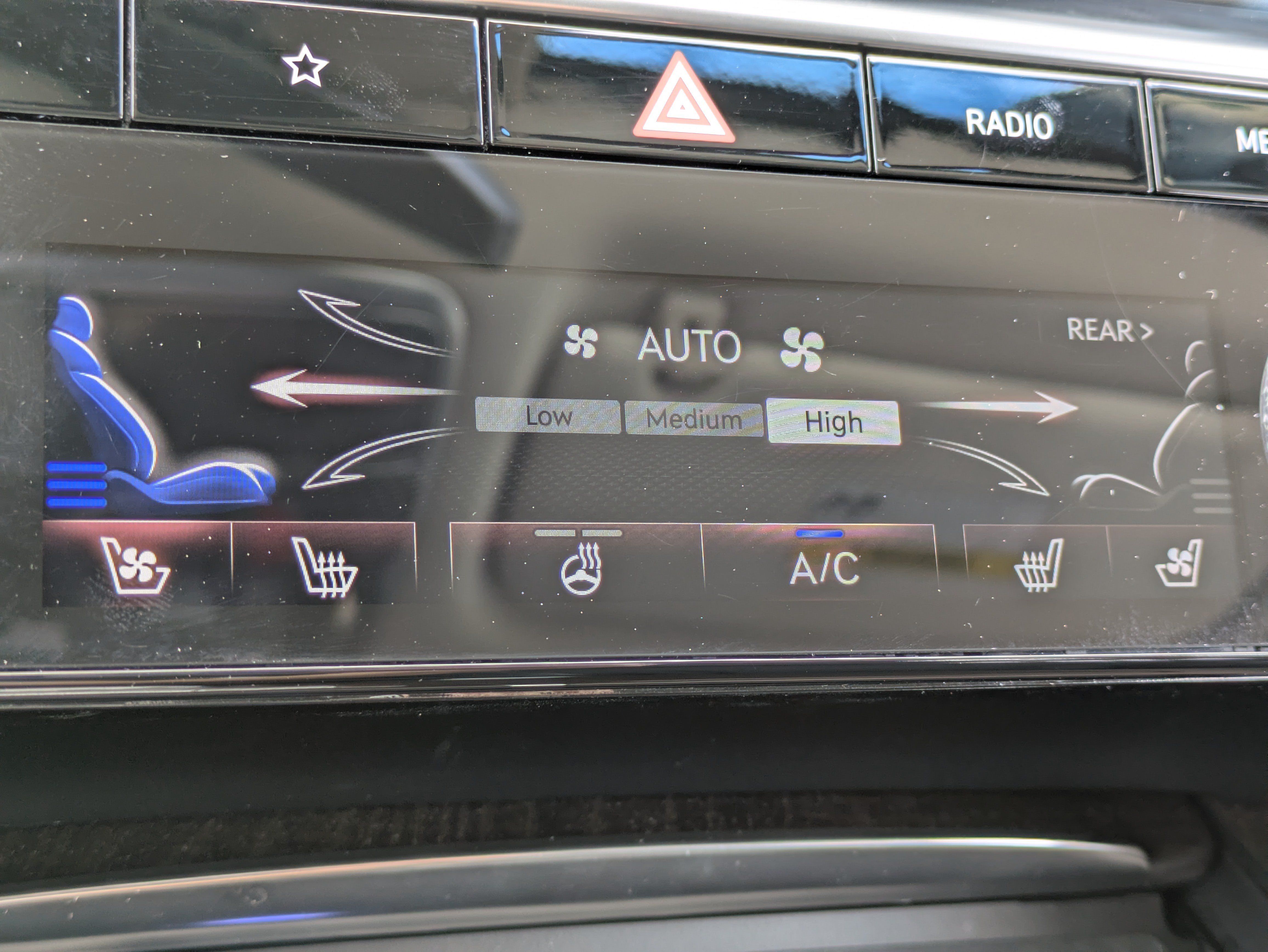 Used 2023 Genesis GV80 2.5T w/ Prestige Package AWD/4WD image 28