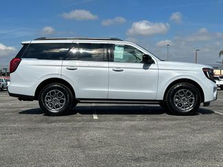 Certified 2025 Ford Expedition Active video 3