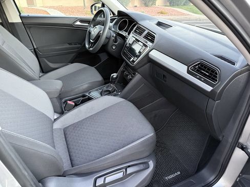 Used 2019 Volkswagen Tiguan S image 13