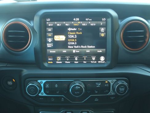 Used 2022 Jeep Gladiator Mojave w/ LED Lighting Group image 7