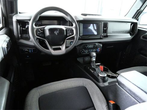Certified 2022 Ford Bronco 4-Door w/ Sasquatch Package image 4