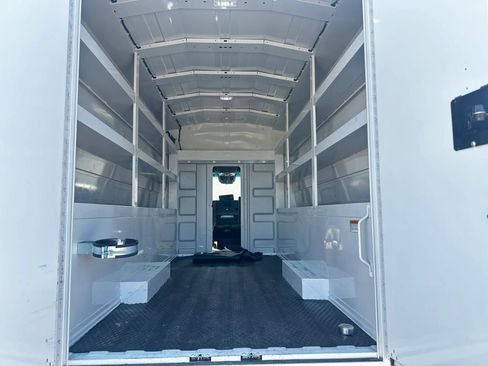 Used 2023 Mercedes-Benz Sprinter 3500 w/ Acoustic Package image 11