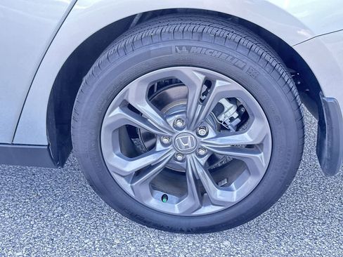 Used 2024 Honda Accord EX image 12