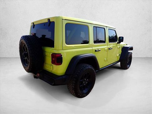 Used 2024 Jeep Wrangler Unlimited AWD/4WD image 4