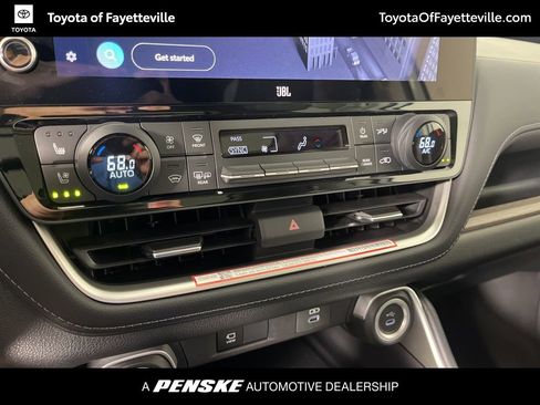 New 2026 Toyota Grand Highlander FWD image 29