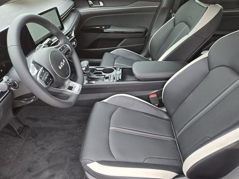 New 2026 Kia K5 GT-Line image 9