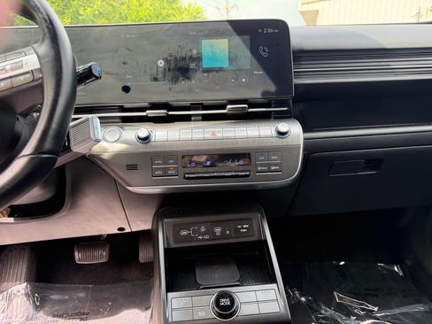 Used 2024 Hyundai Kona SEL w/ Convenience Package FWD image 36