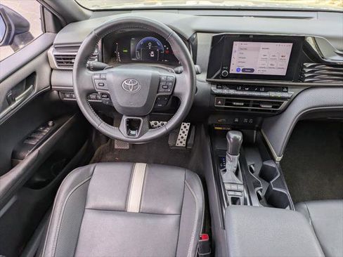 Certified 2025 Toyota Camry SE image 14