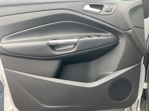 Used 2018 Ford Escape Titanium w/ Ford Safe & Smart Package image 46