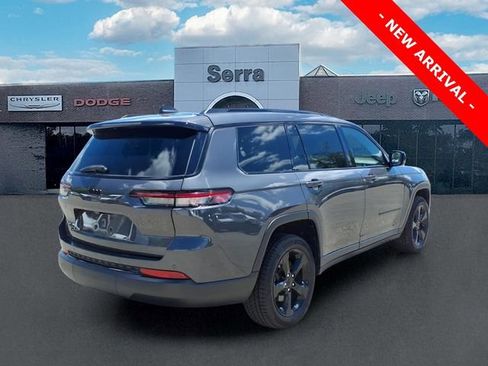 Used 2021 Jeep Grand Cherokee L Laredo AWD/4WD image 6