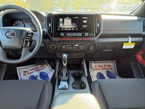 New 2025 Nissan Frontier PRO-4X image 24