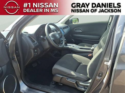Used 2022 Honda HR-V EX image 24