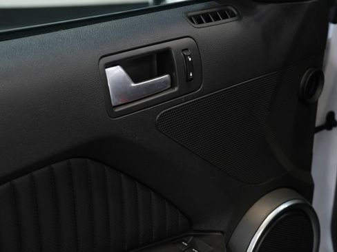 Used 2014 Ford Mustang Shelby GT500 w/ Equipment Group 821A image 22