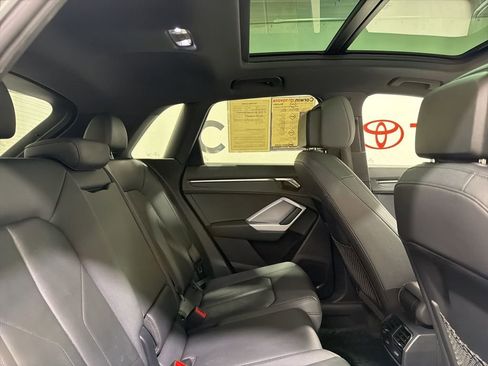 Used 2021 Audi Q3 2.0T Premium image 15