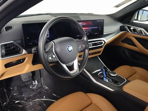 Used 2023 BMW i4 eDrive35 w/ Premium Package image 7