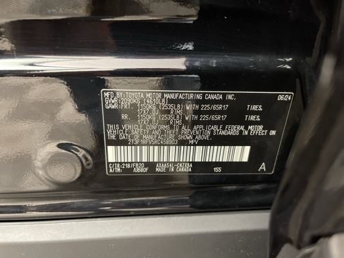 Used 2024 Toyota RAV4 LE image 26