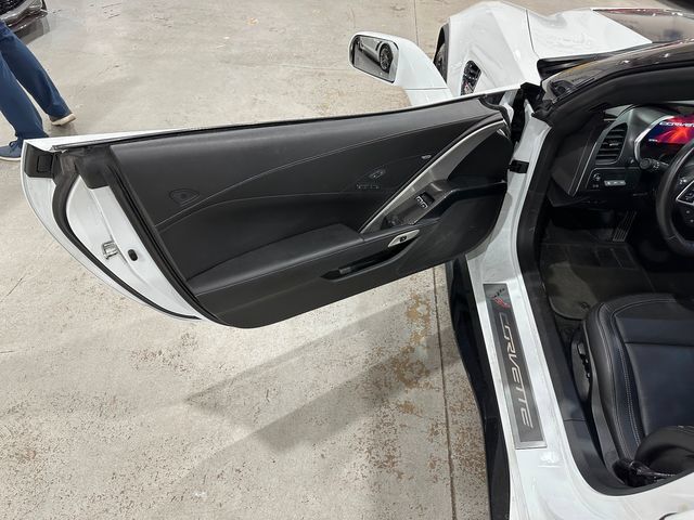 Used 2016 Chevrolet Corvette Z06 w/ Z07 Performance Package RWD image 14