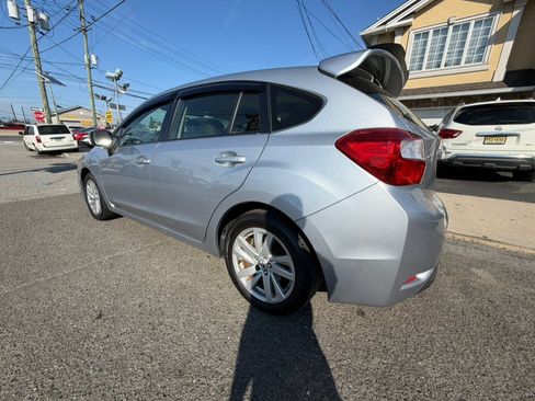 Used 2016 Subaru Impreza 2.0i Premium AWD/4WD image 6