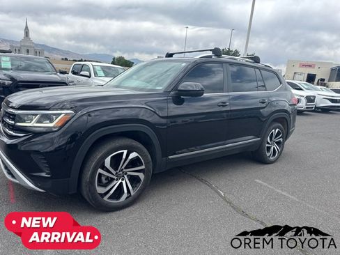 Used 2023 Volkswagen Atlas SEL AWD/4WD image 12