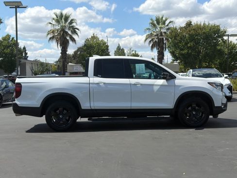Used 2024 Honda Ridgeline Black Edition image 6