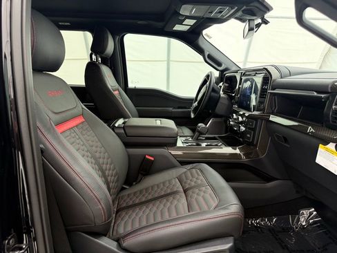 New 2025 Ford F150 Lariat w/ Equipment Group 502A High image 18