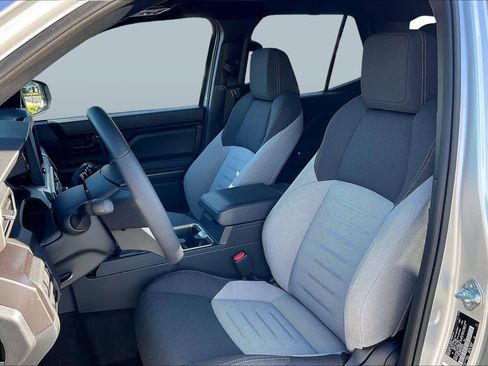 New 2026 Toyota 4Runner TRD Off-Road image 9