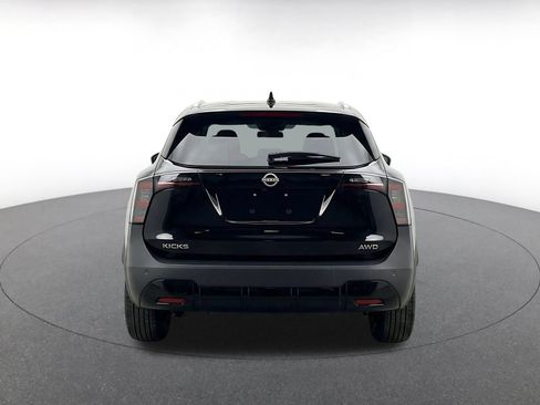 Used 2026 Nissan Kicks SV w/ Cold Weather Package AWD/4WD image 8