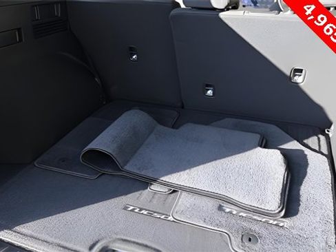 Used 2025 Hyundai Tucson SE image 14