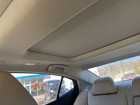 Used 2019 Nissan Maxima 3.5 SL w/ Floor Mat Group FWD image 45
