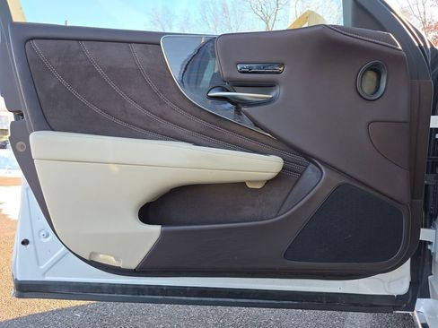 Used 2018 Lexus LS 500 AWD w/ Interior Upgrade Package image 14