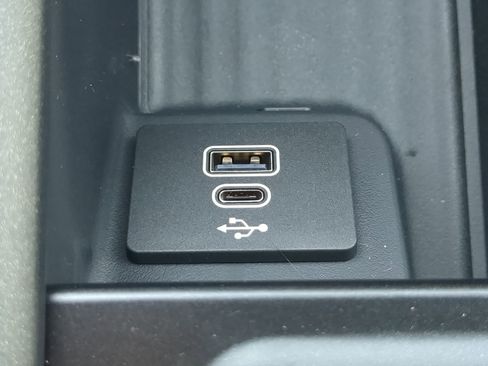 New 2025 Ford Expedition Tremor image 21