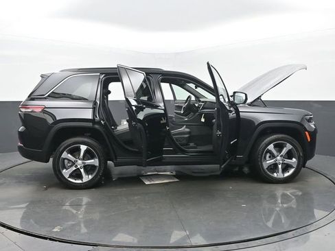 New 2026 Jeep Grand Cherokee Limited image 57