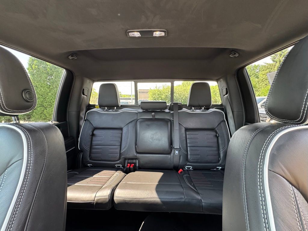 Used 2025 GMC Sierra 2500 AT4X w/ AT4X AEV Edition AWD/4WD image 27